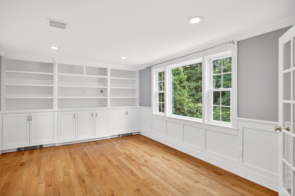 28 Stoney Cliff Rd