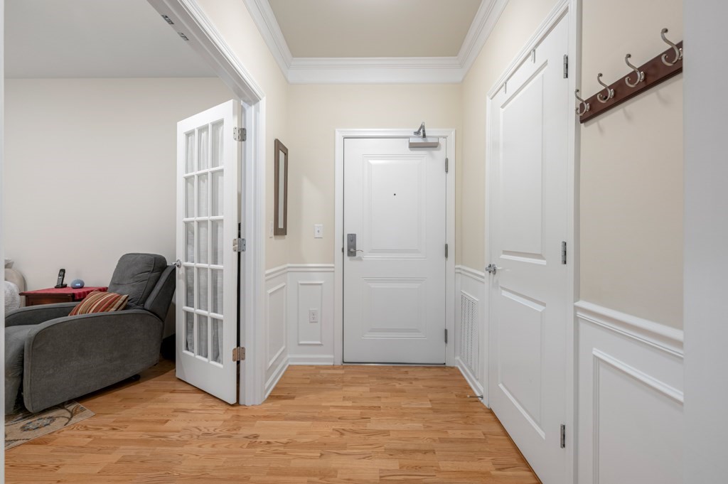 1105 Peters Farm Way 105