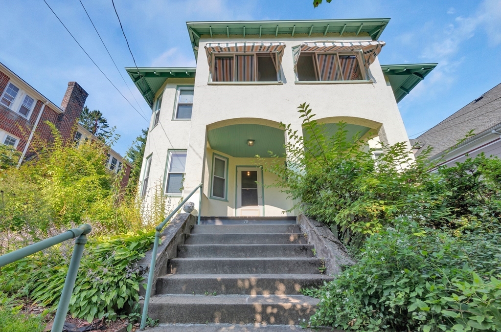 79-81 Bartlett Ave