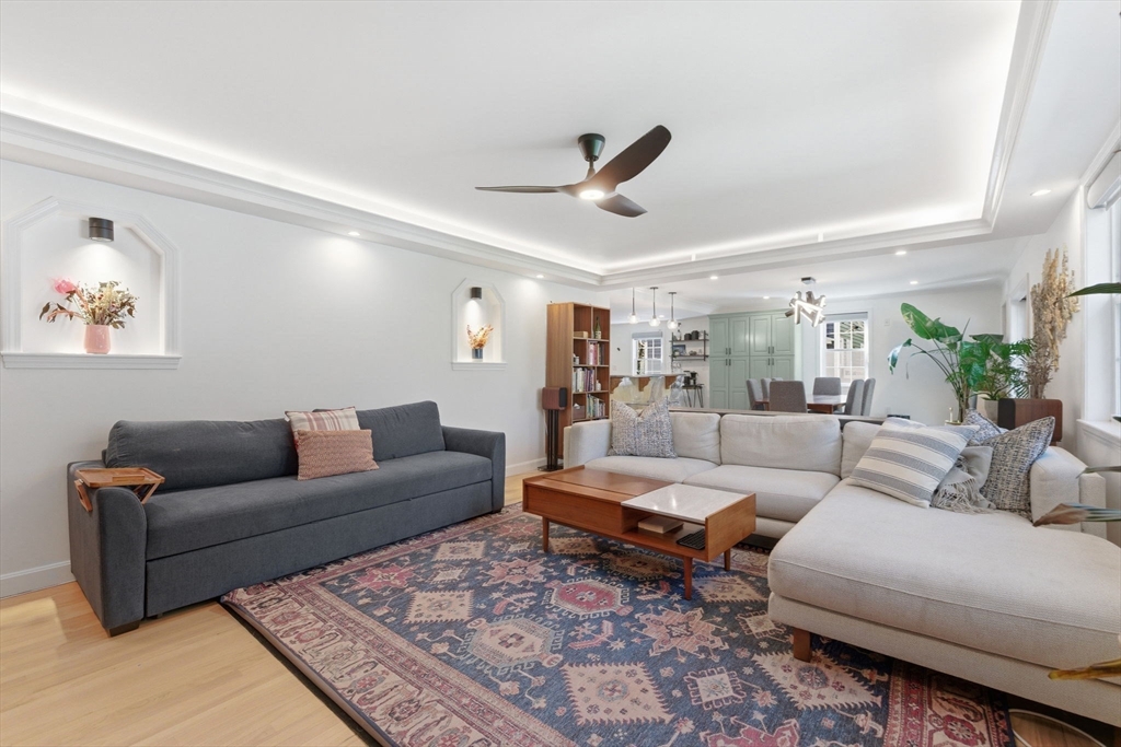 66 Pleasant St