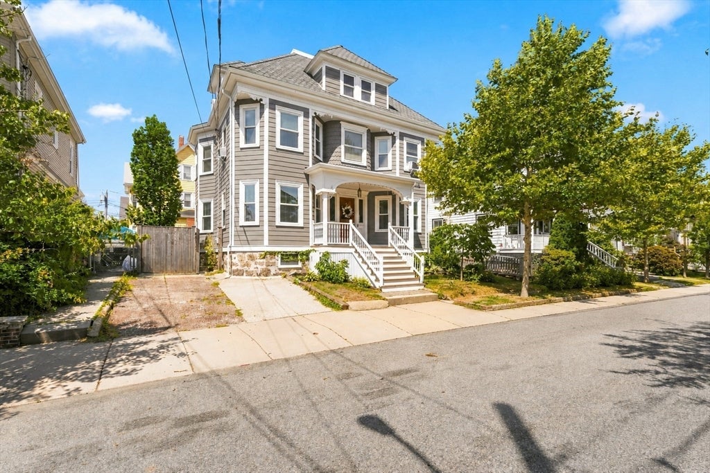 Photo of 19 Gilmore St, Everett, MA