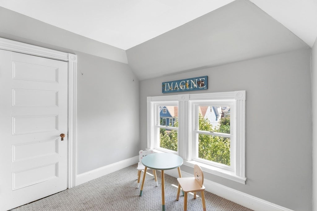 19 Gilmore St, Everett, MA Photo #36