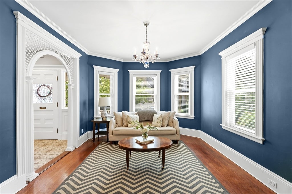 19 Gilmore St, Everett, MA Photo #12