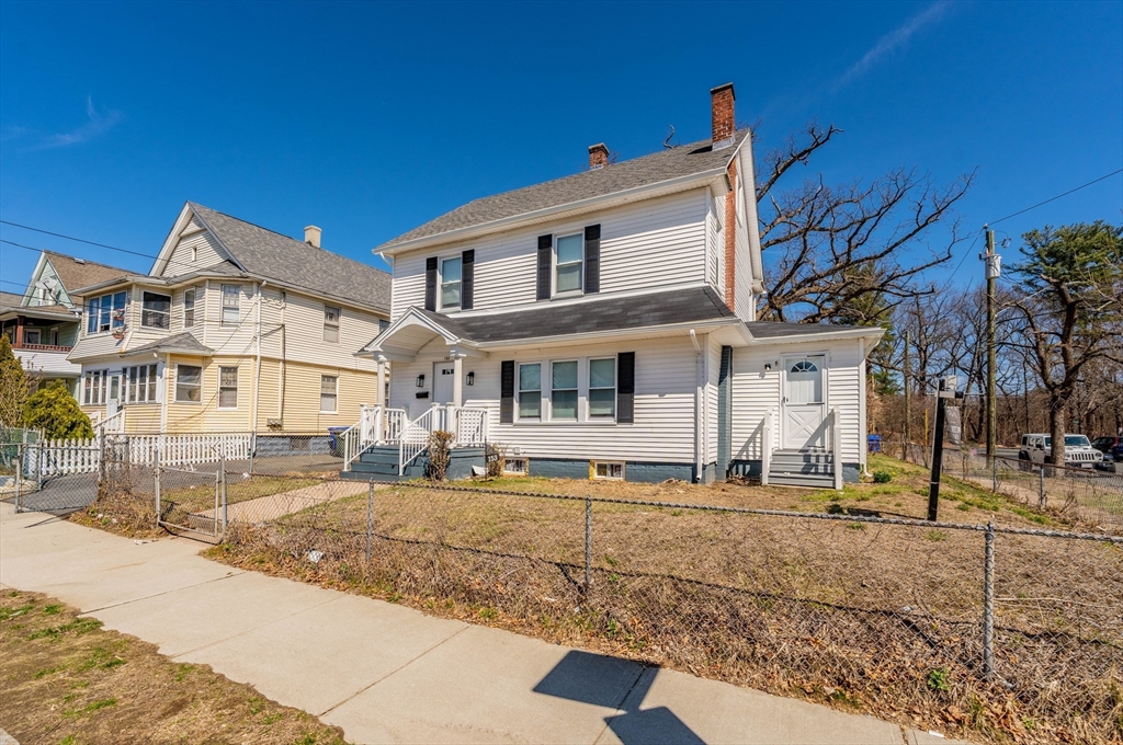 153 Bristol St