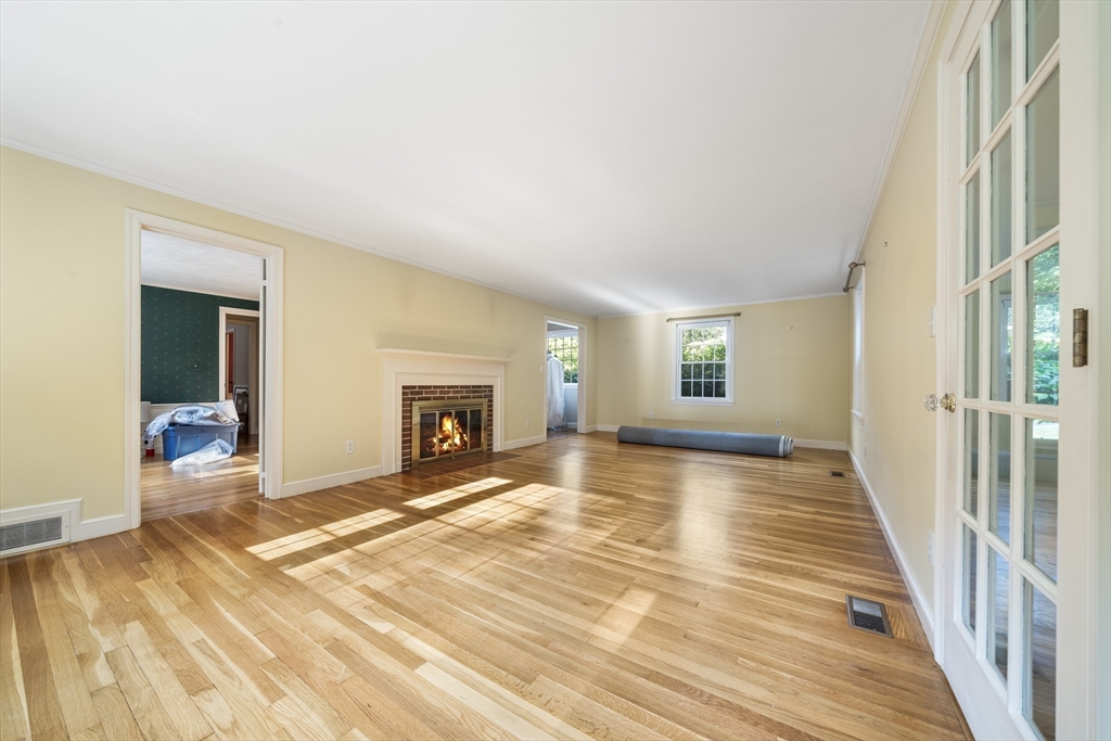 131 Montvale Rd
