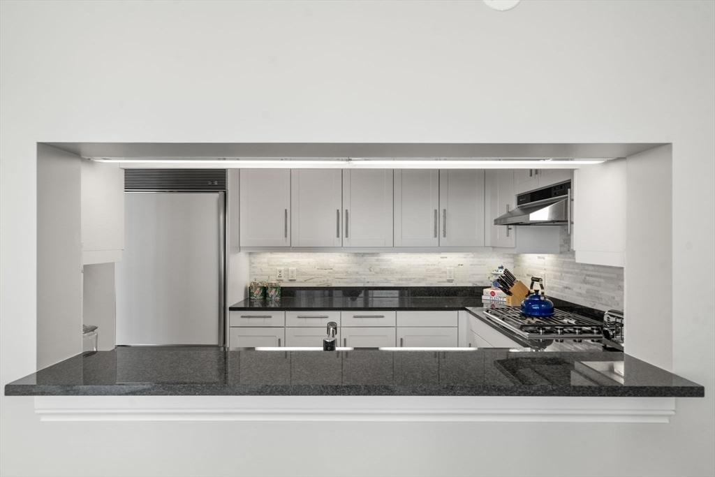 1 Charles Street South 5H