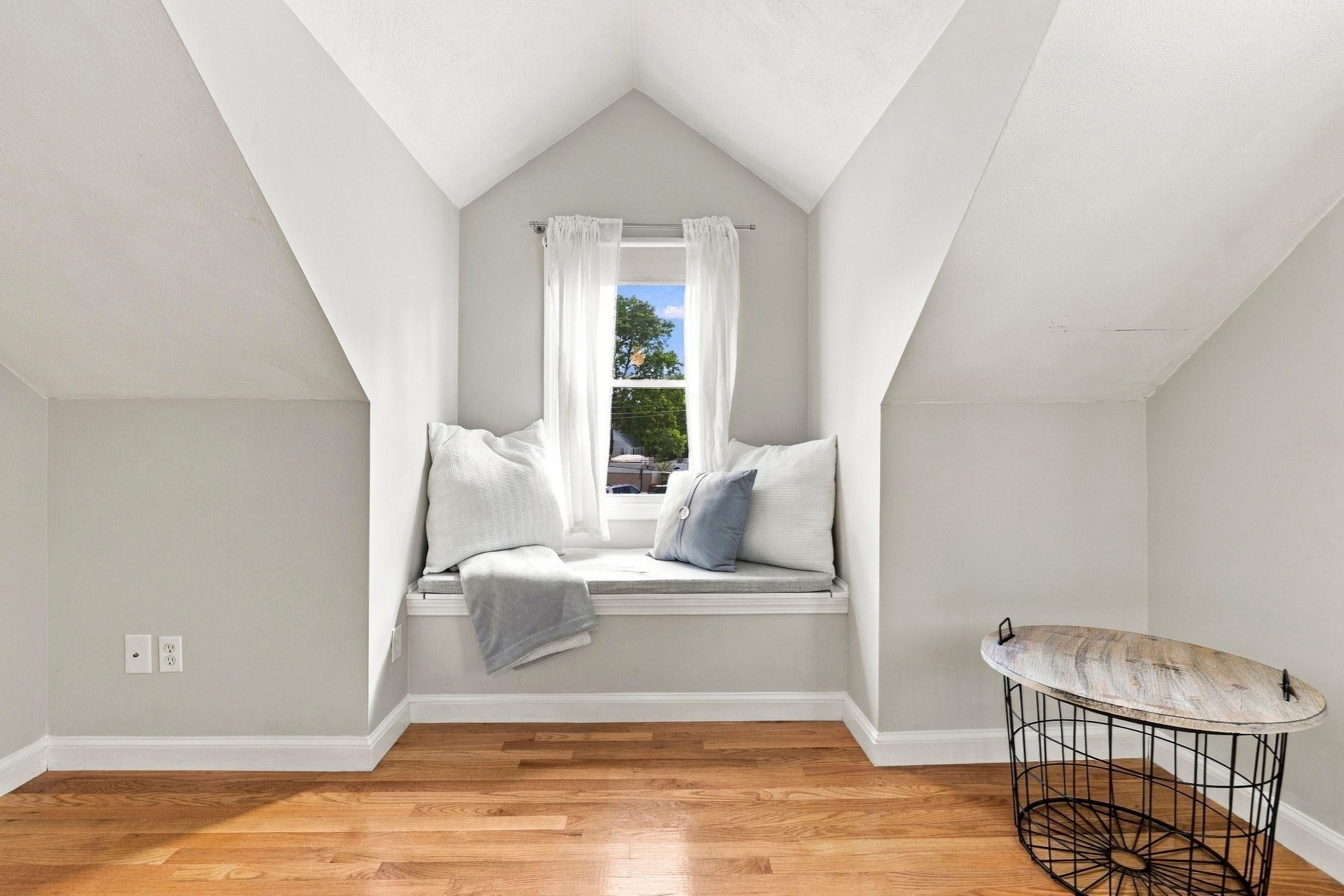 3 Lantern Lane, Woburn, MA, 3 Lantern Lane, Woburn, MA Photo #13