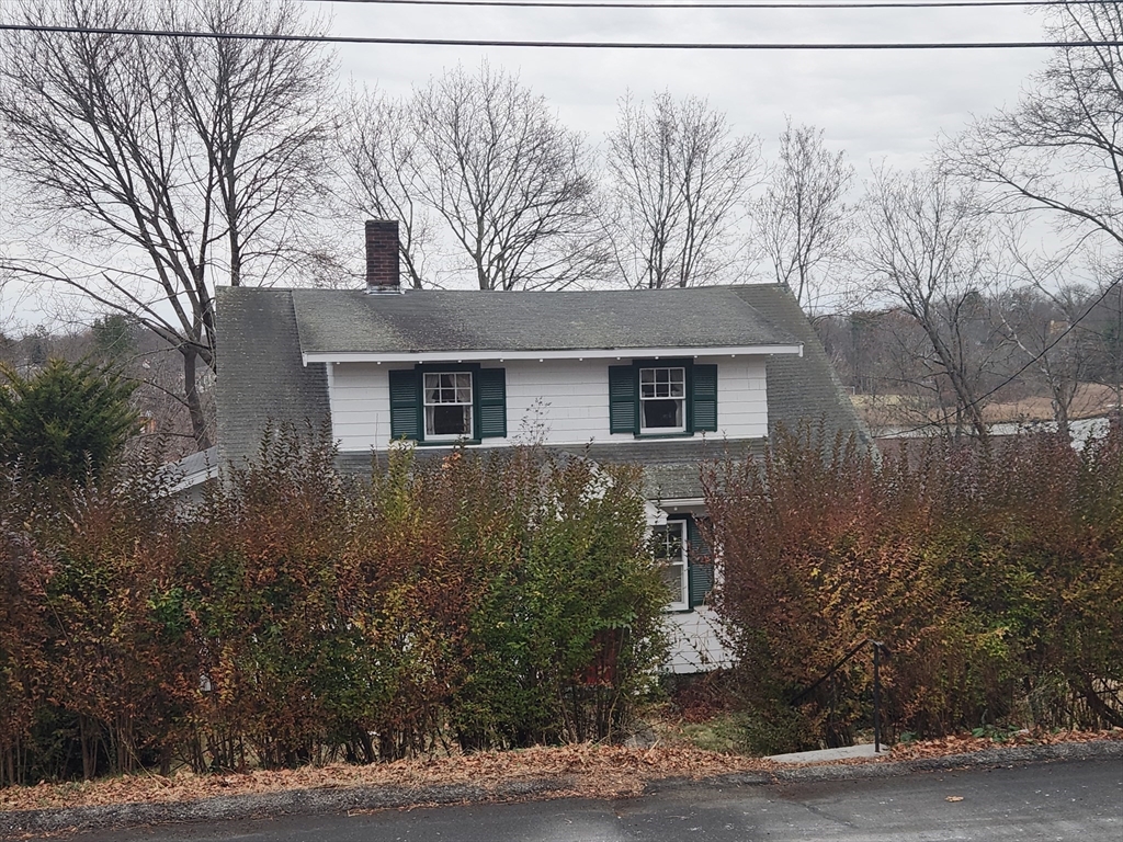 14 Simmons Rd