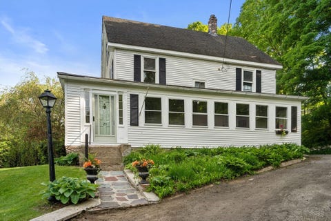 Photo of 25 Park Street, Southborough, MA 01772 (MLS # 73524553)