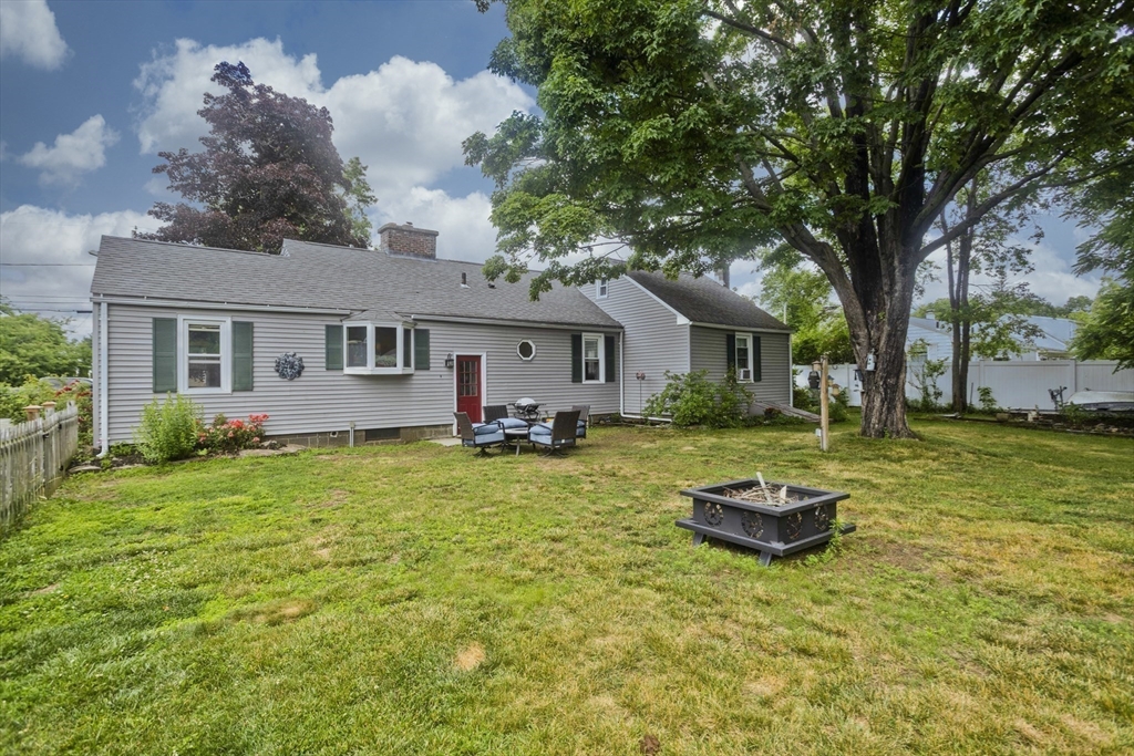 35 Pinehurst St