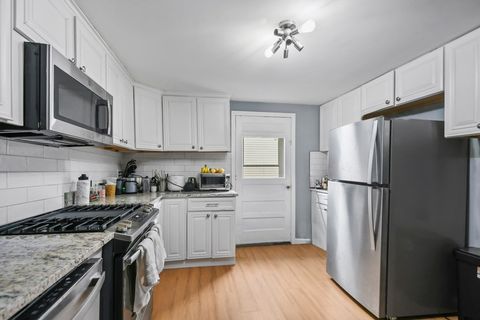 Photo of 36 Union Street #36, Woburn, MA 01801 (MLS # 73460404)