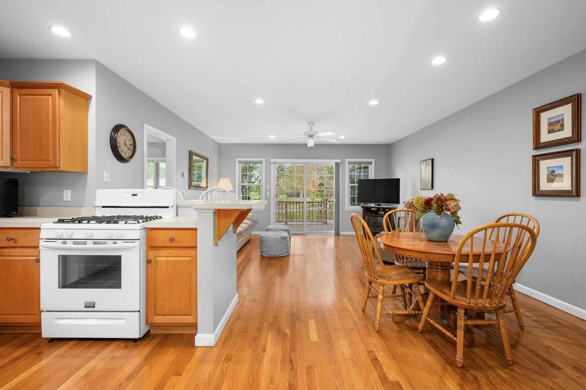 350 Old Barnstable Rd #3A, Falmouth, MA Photo #6