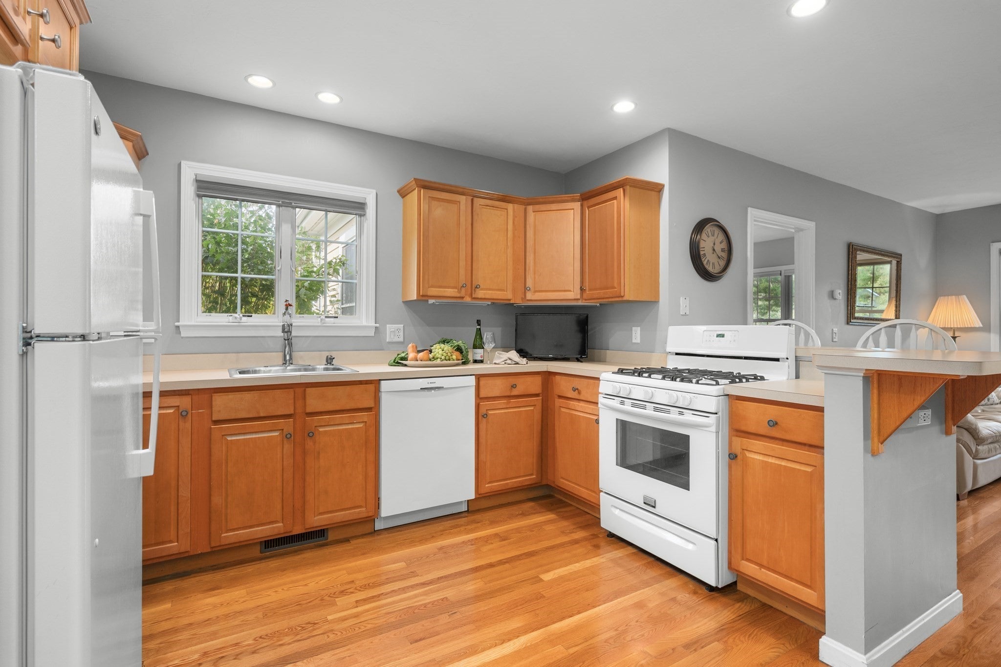 350 Old Barnstable Rd #3A, Falmouth, MA Photo #7