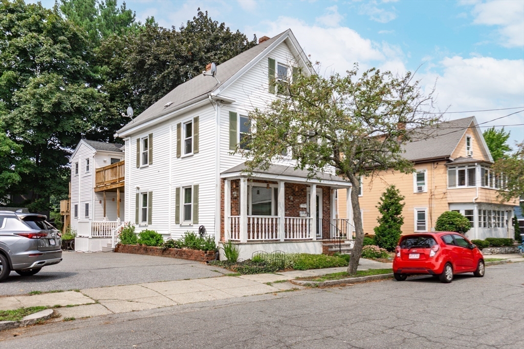 6 Avon Ct 2