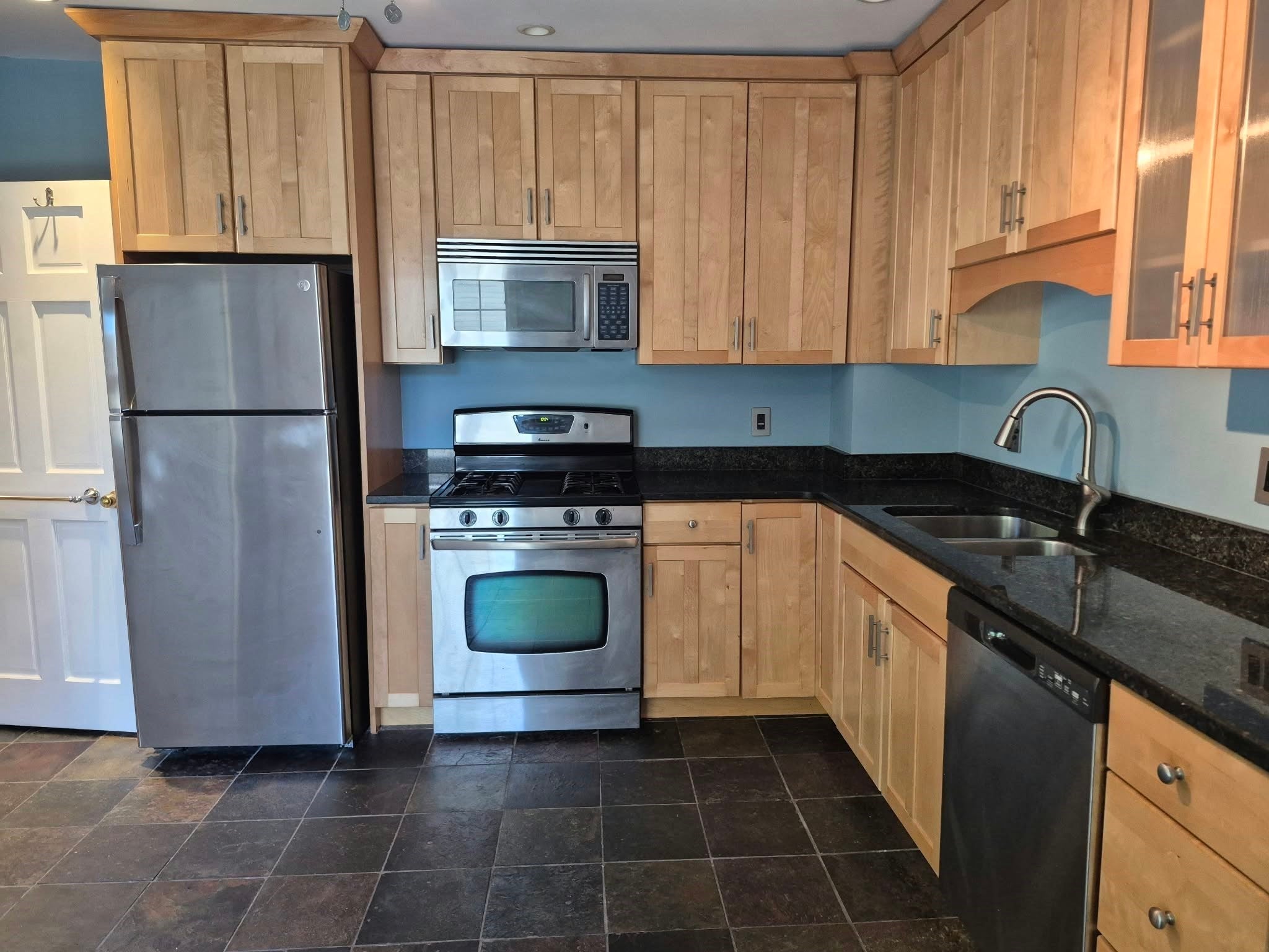 29 Cohasett Street #2, Boston, MA, 29 Cohasett Street #2, Boston, MA Photo #2