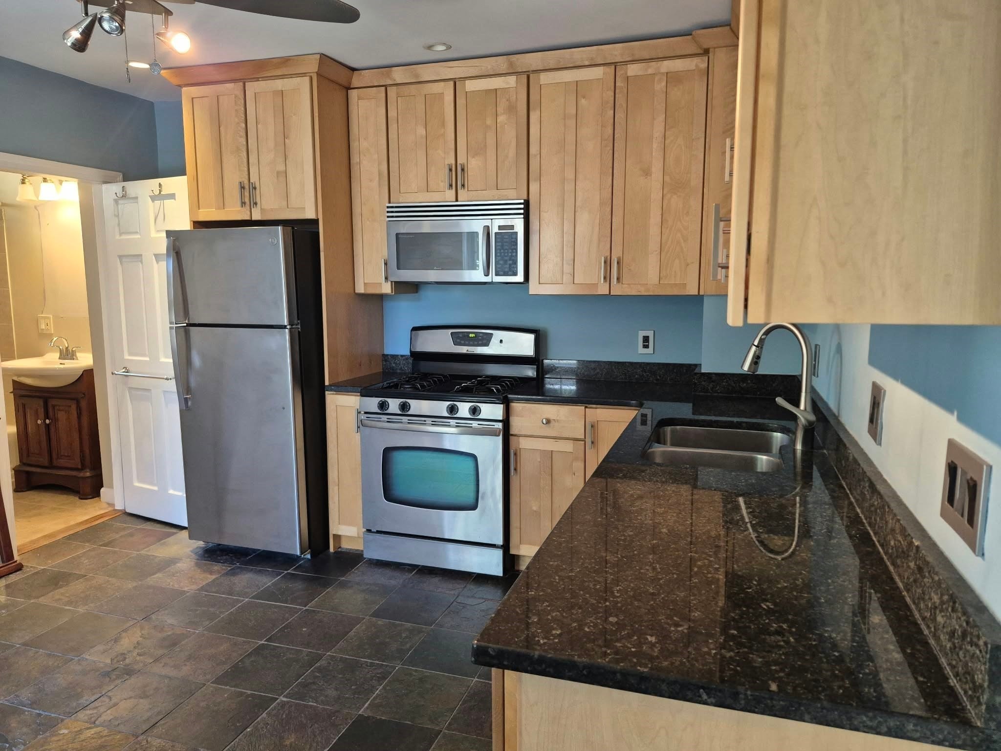 29 Cohasett Street #2, Boston, MA, 29 Cohasett Street #2, Boston, MA Photo #3