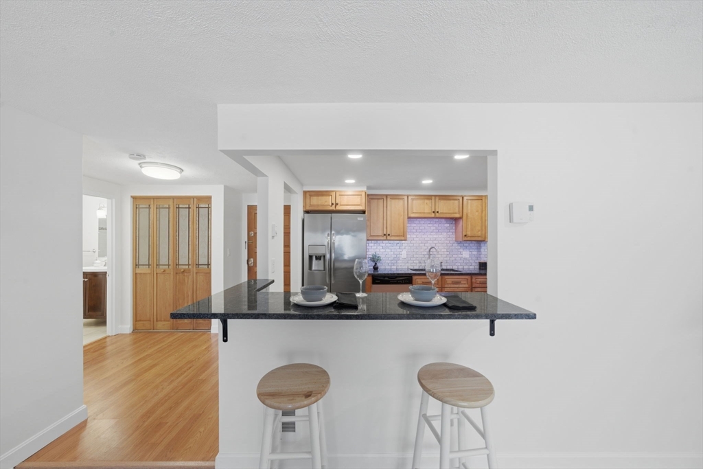 9 Broadway 217