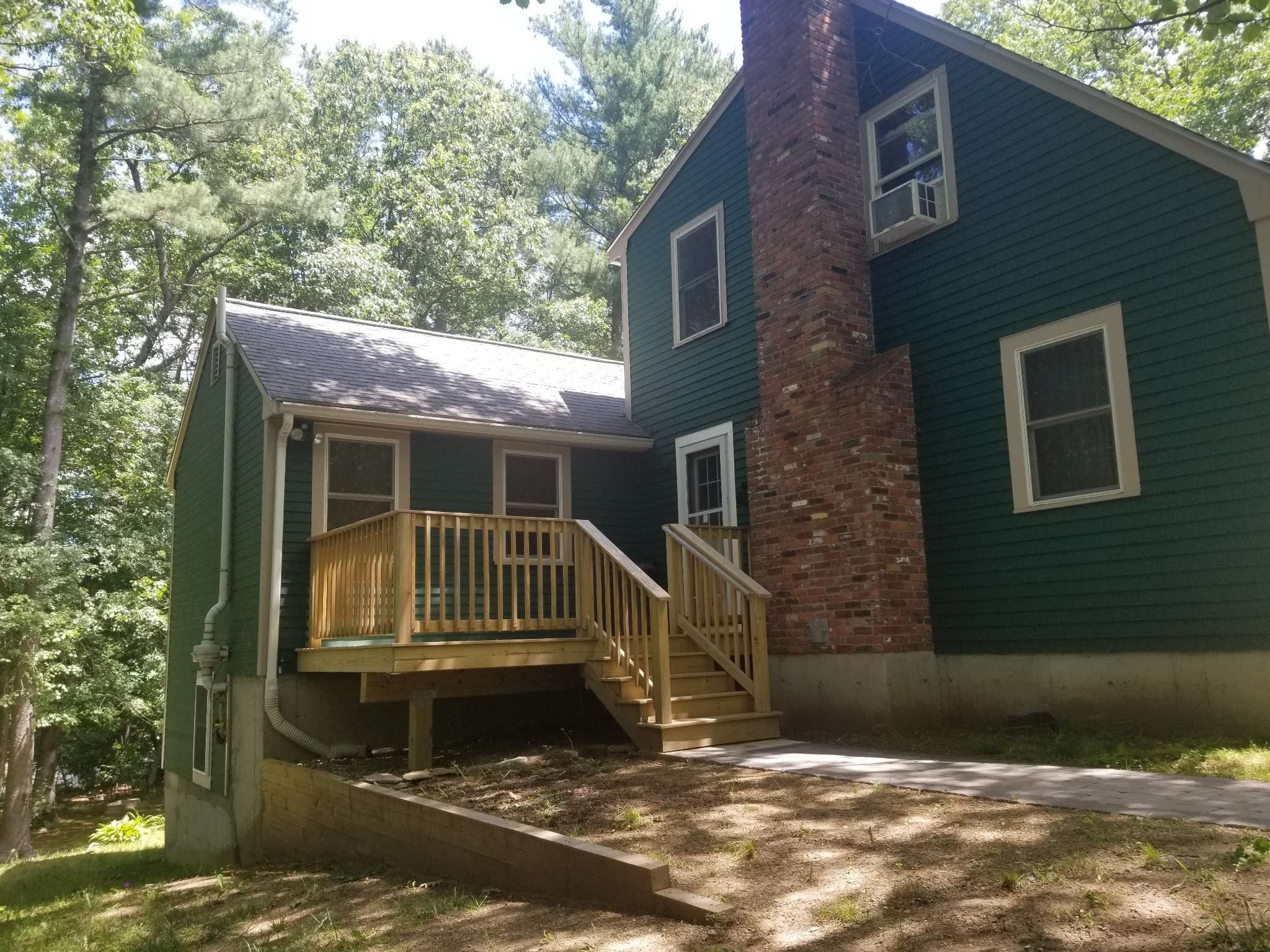 357 Page St, Lunenburg, MA Photo #2