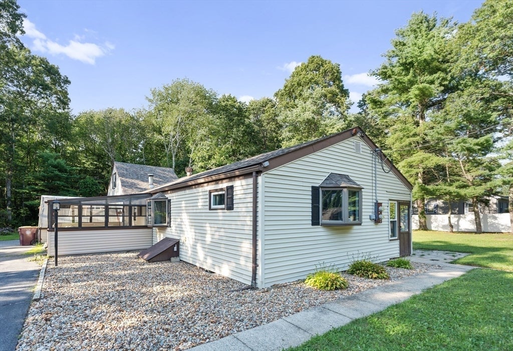 33 Park Dr, Acushnet, MA, 33 Park Dr, Acushnet, MA Photo #1