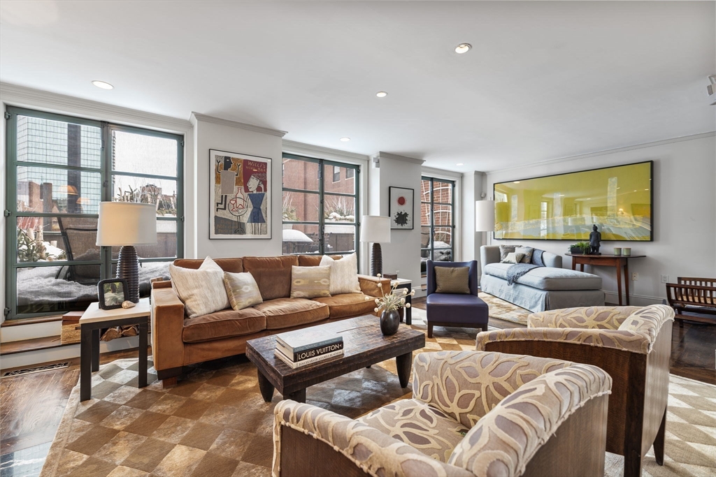 126 Commonwealth Avenue PH