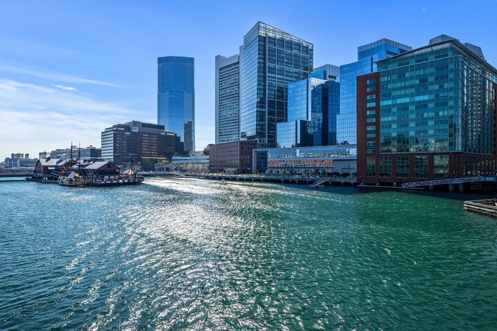 500 Atlantic Ave #14S, Boston, MA Photo #1