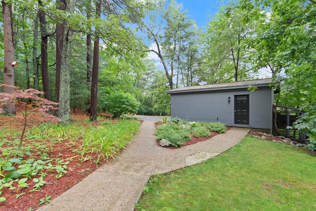 37 Alden Rd