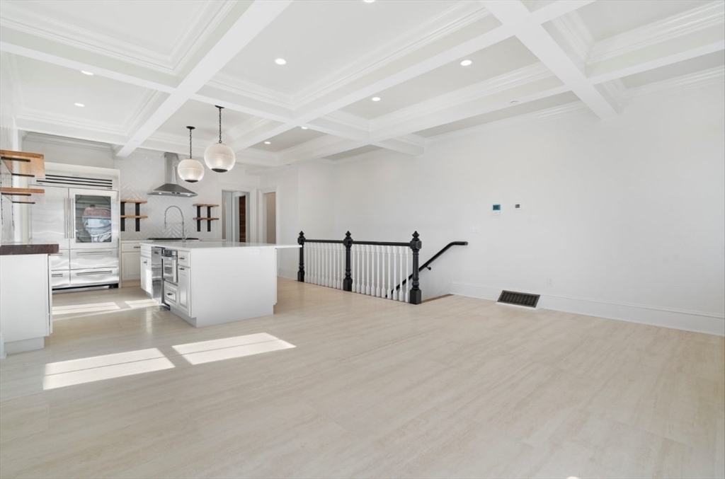 6 Douglas Street 3