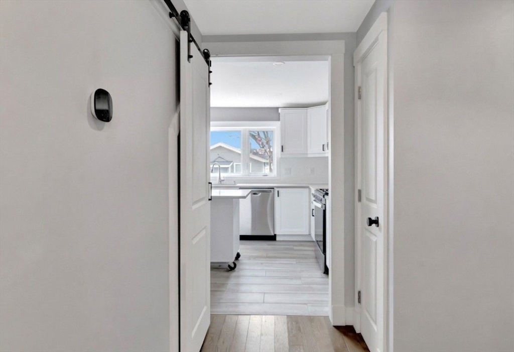 10 Oak St 2