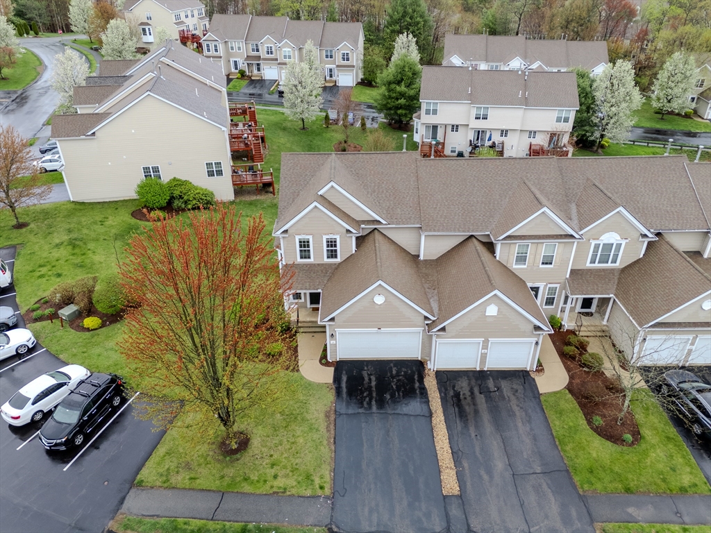 17 Tulip Cir 17