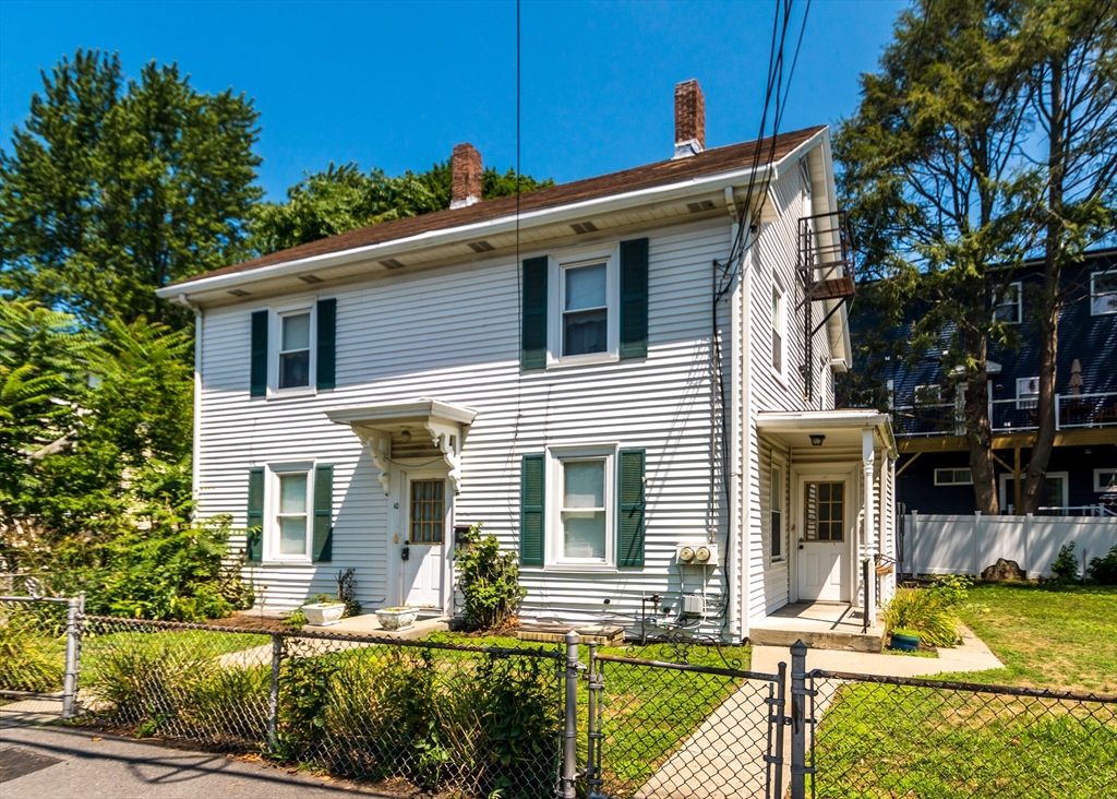 10-12 Foundry Avenue