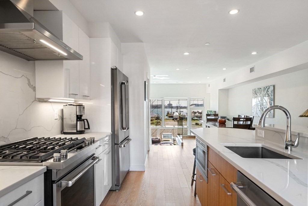 288 Marginal St 4