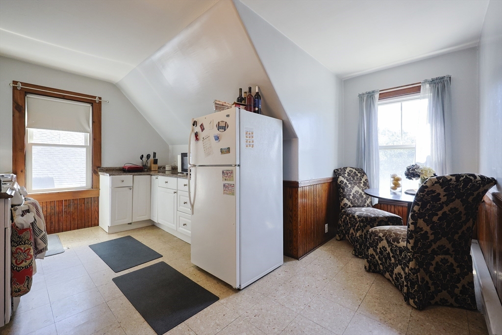 14-16 Quincy Ave