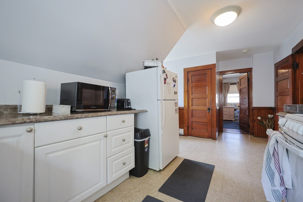 14-16 Quincy Ave