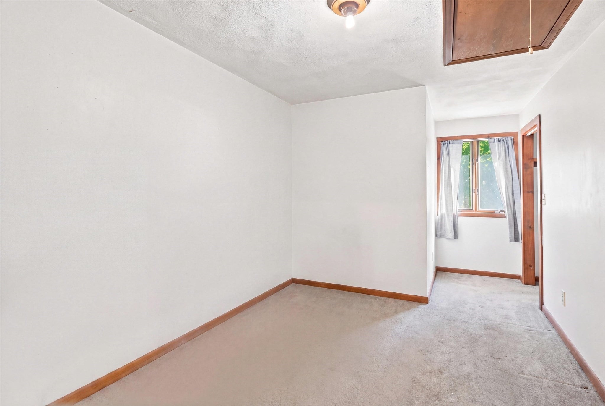 27 Malvern St, Waltham, MA, 27 Malvern St, Waltham, MA Photo #23