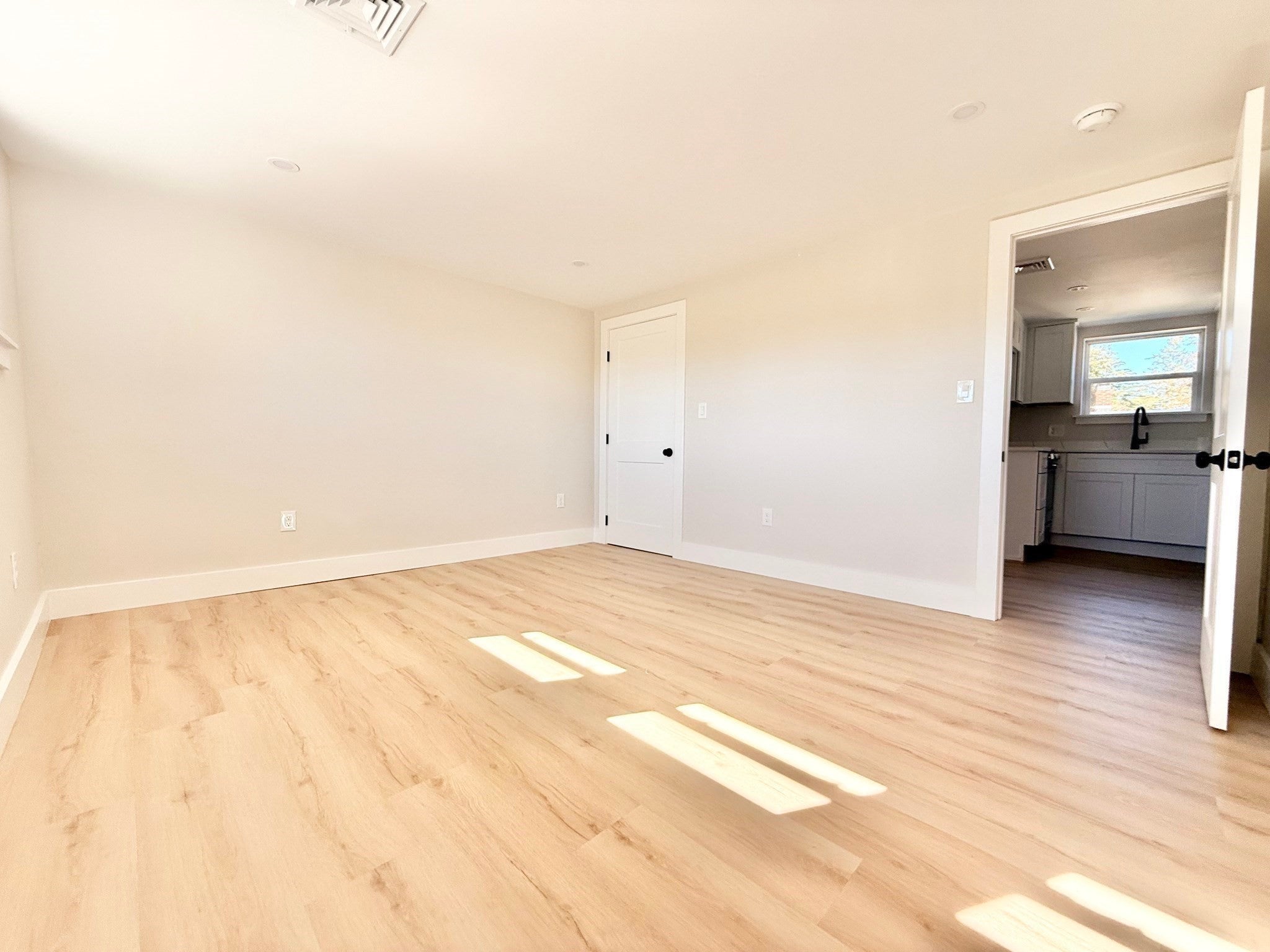 20 Guild Rd, Brockton, MA, 20 Guild Rd, Brockton, MA Photo #32