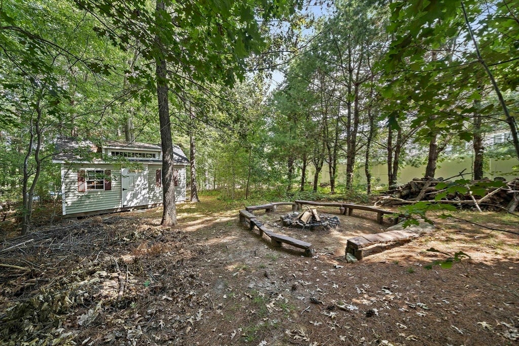 49 Lantern Ln, Pembroke, MA Photo #33