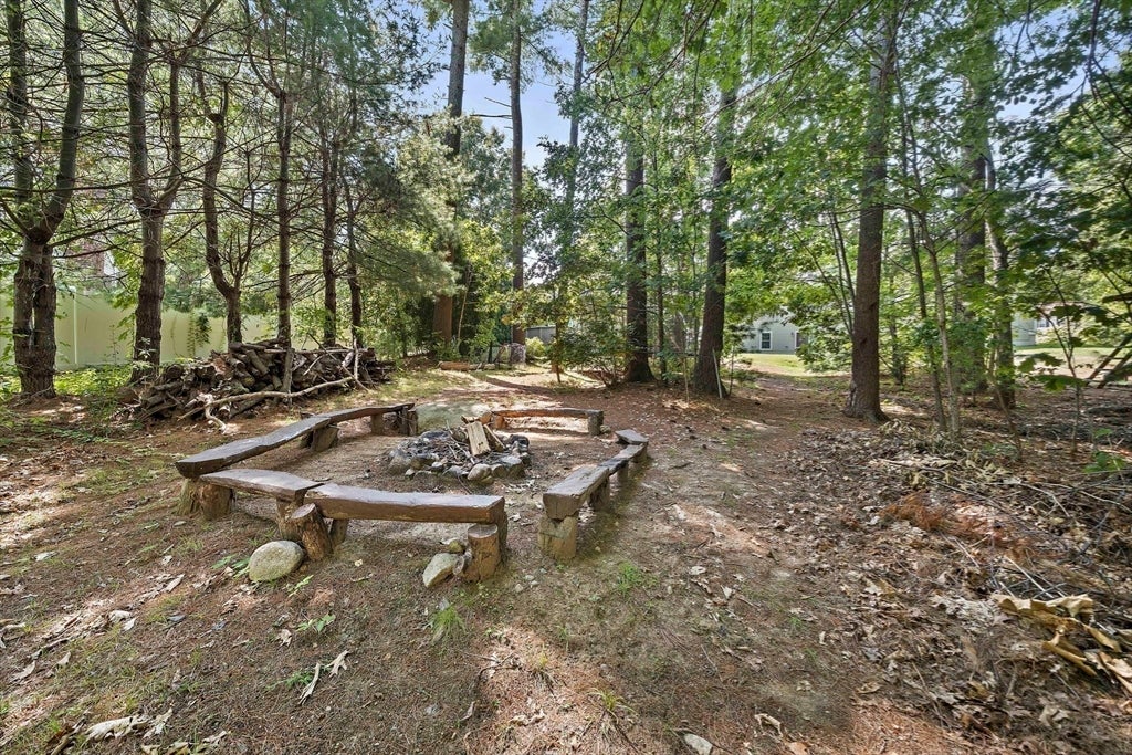 49 Lantern Ln, Pembroke, MA Photo #35
