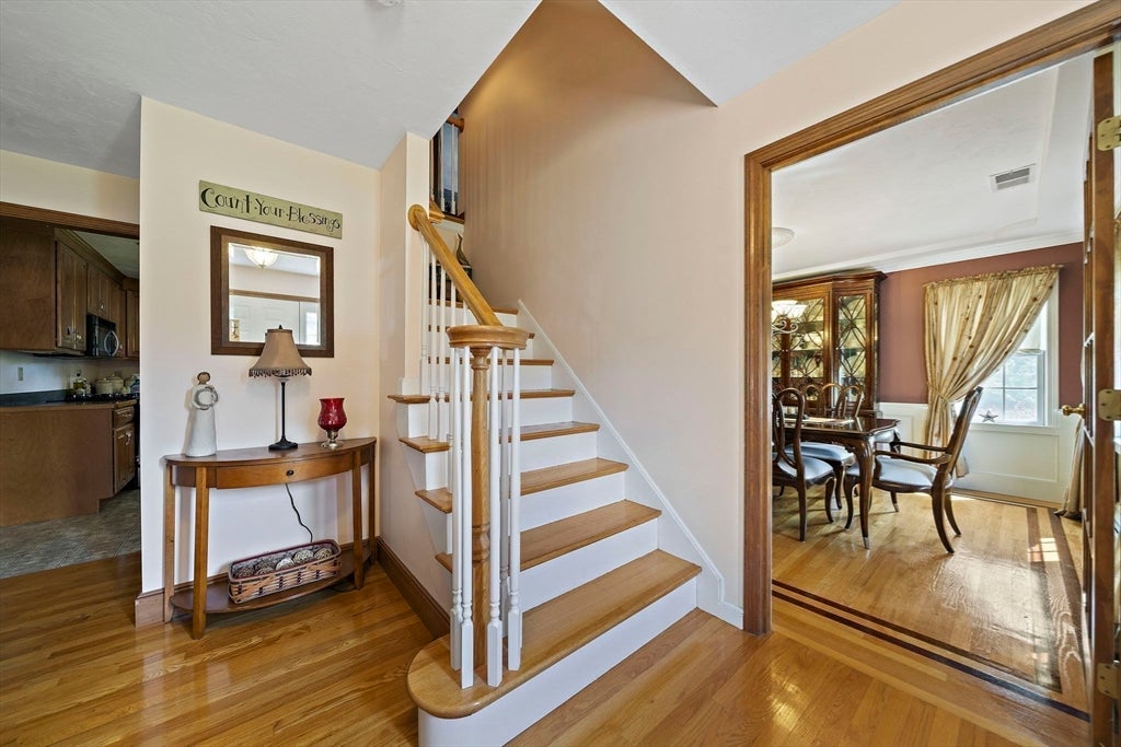 49 Lantern Ln, Pembroke, MA Photo #13