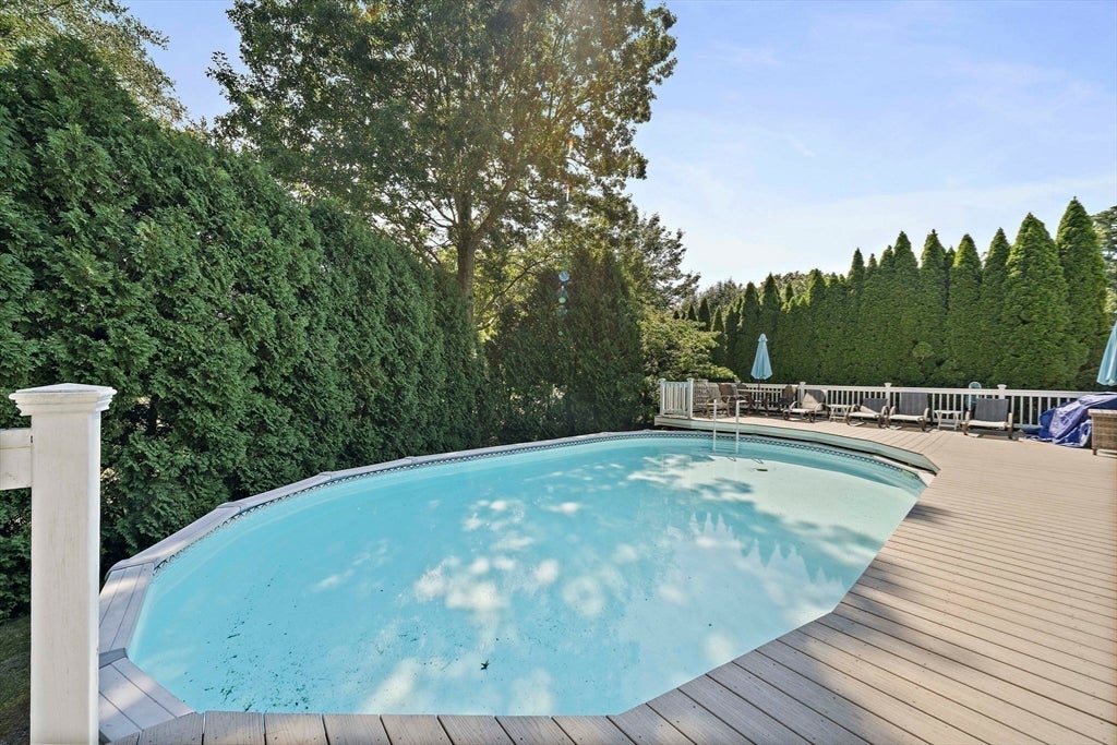 49 Lantern Ln, Pembroke, MA Photo #30