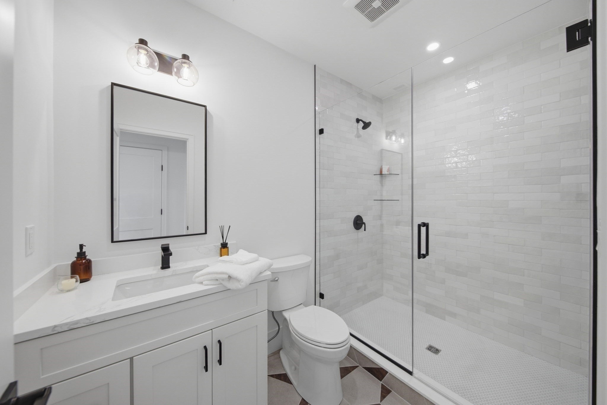 421 East 6th Street #TH4, Boston, MA, 421 East 6th Street #TH4, Boston, MA Photo #33