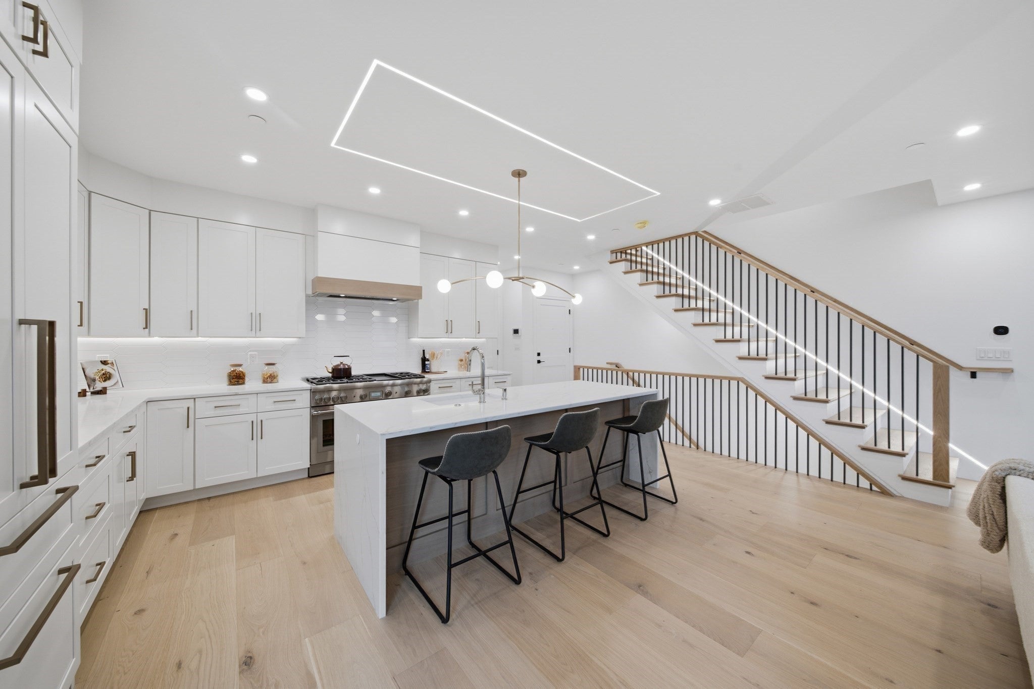421 East 6th Street #TH4, Boston, MA, 421 East 6th Street #TH4, Boston, MA Photo #7