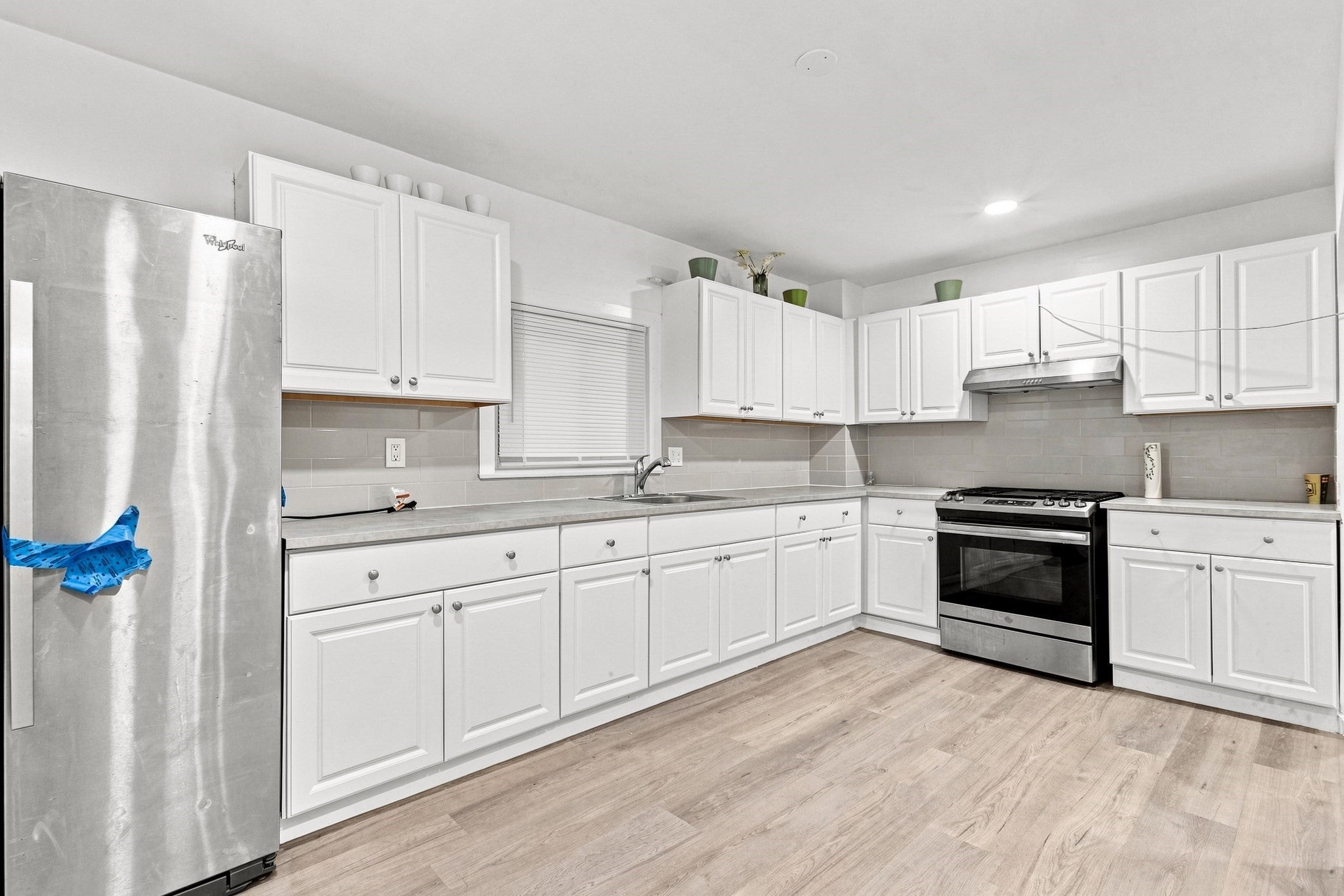 650 Third ST, Fall River, MA, 650 Third ST, Fall River, MA Photo #13
