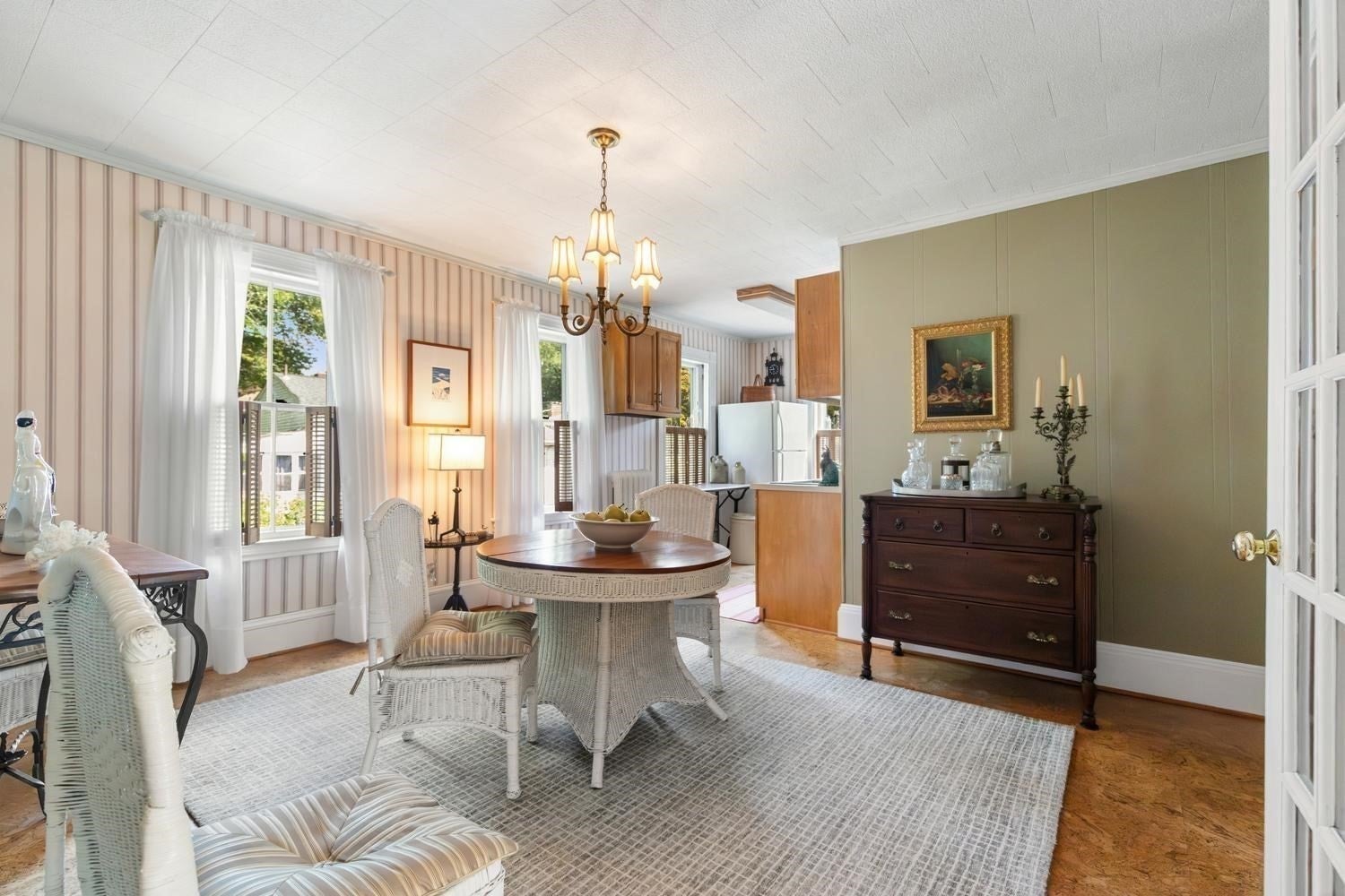 8 Leonard Cir, Medford, MA, 8 Leonard Cir, Medford, MA Photo #28