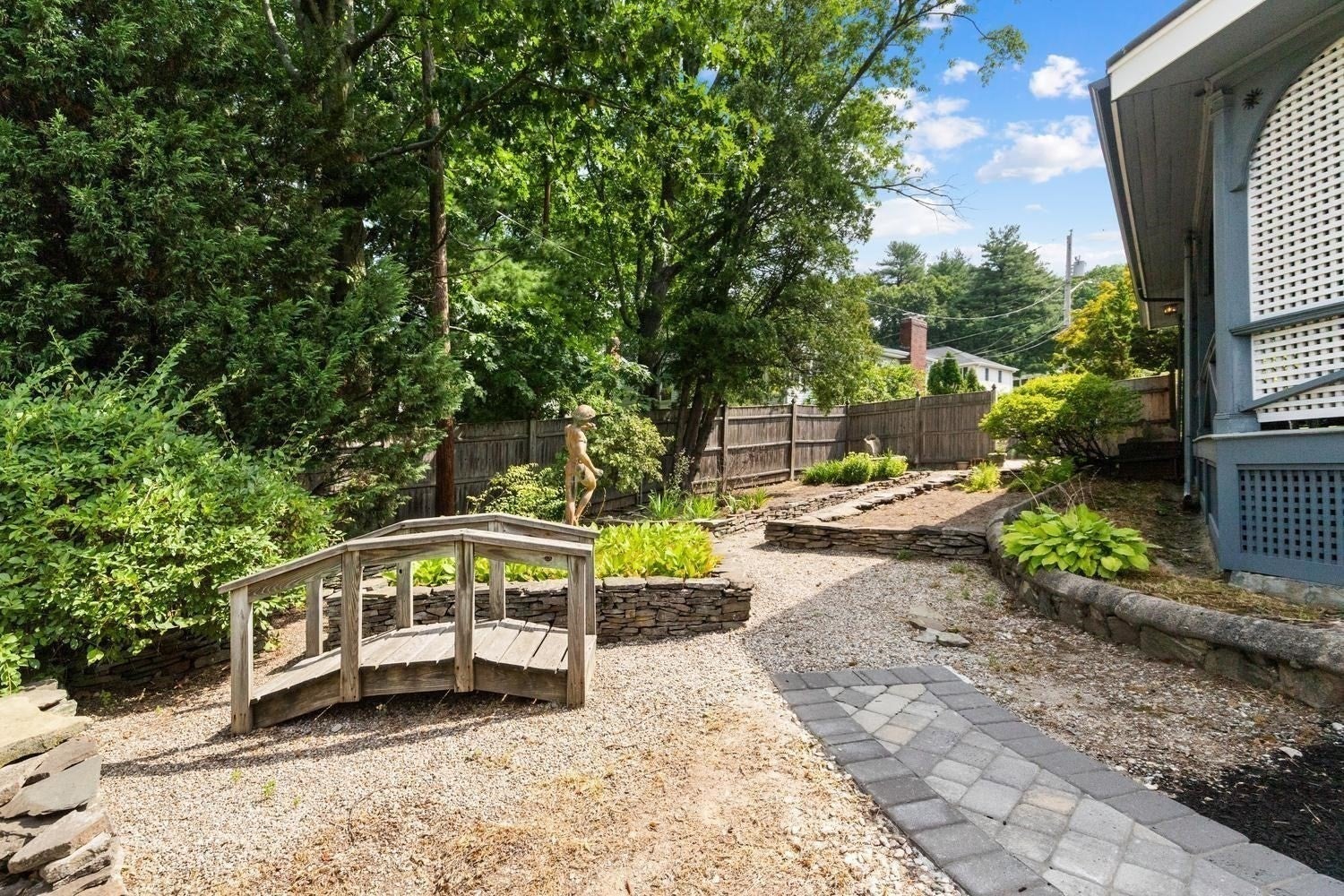 8 Leonard Cir, Medford, MA, 8 Leonard Cir, Medford, MA Photo #36