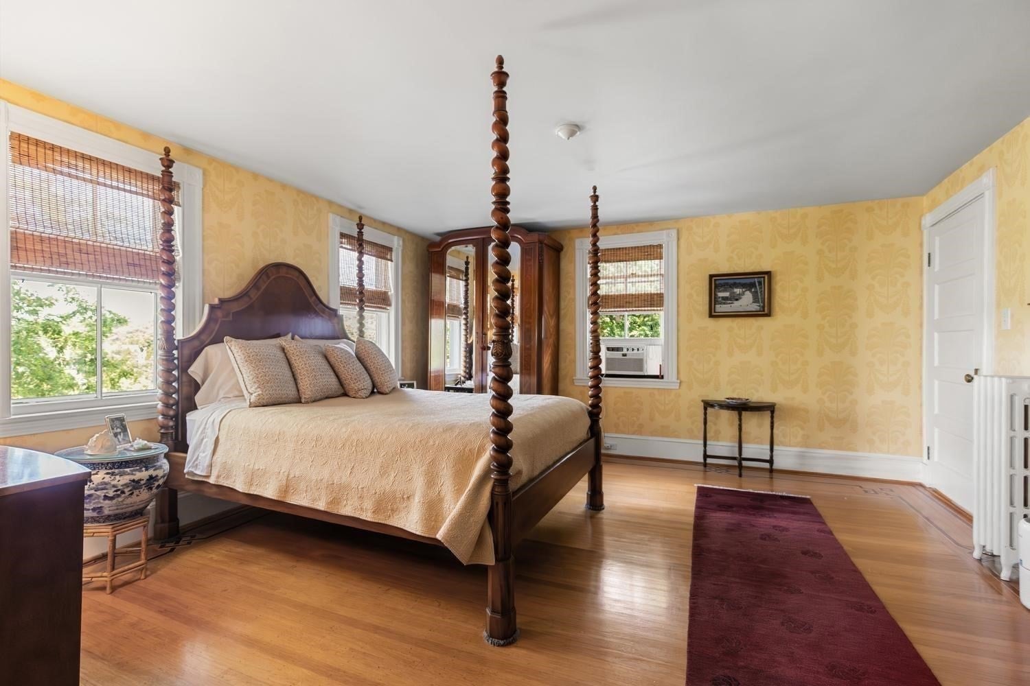 8 Leonard Cir, Medford, MA, 8 Leonard Cir, Medford, MA Photo #18