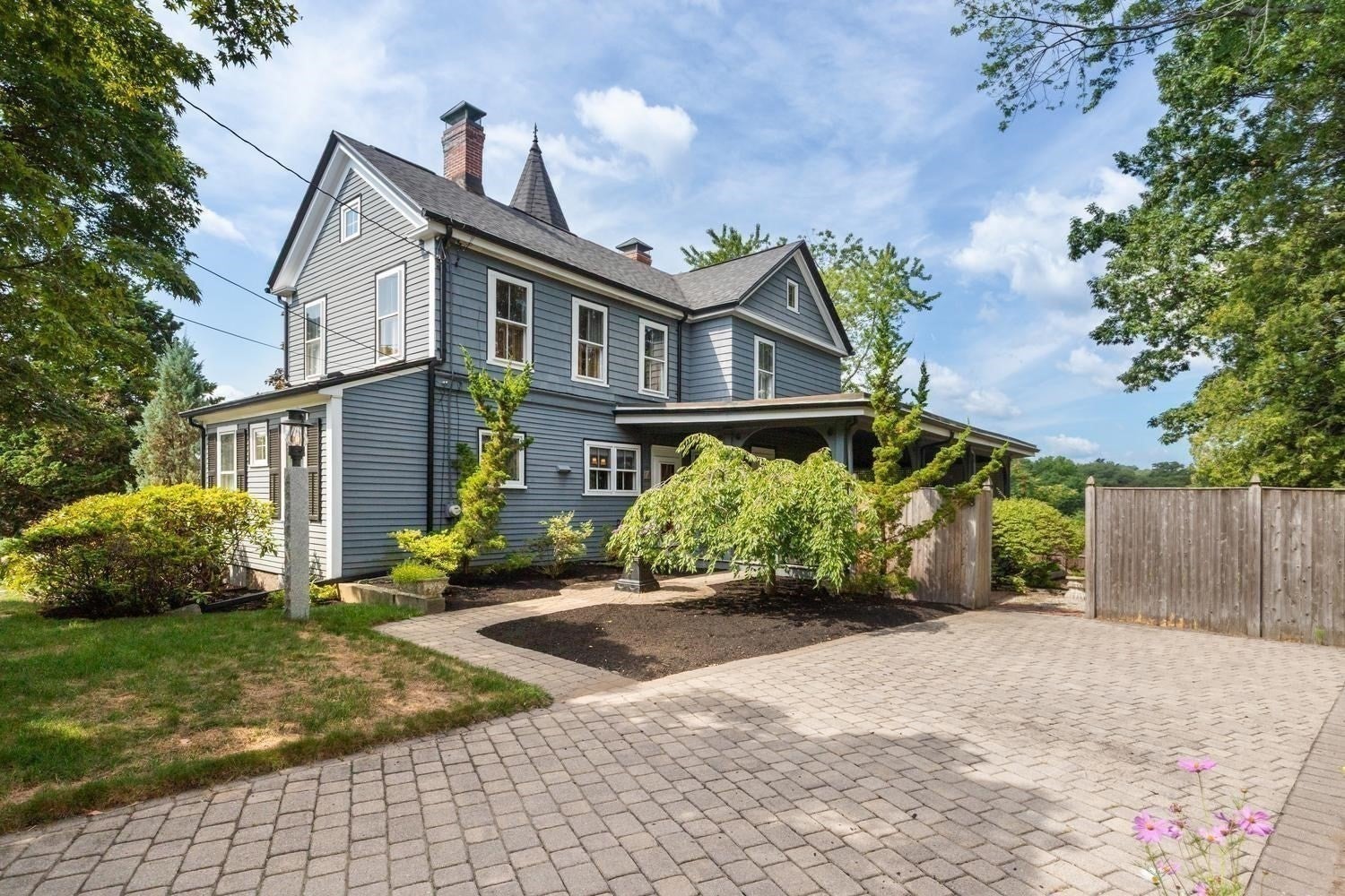 8 Leonard Cir, Medford, MA, 8 Leonard Cir, Medford, MA Photo #1