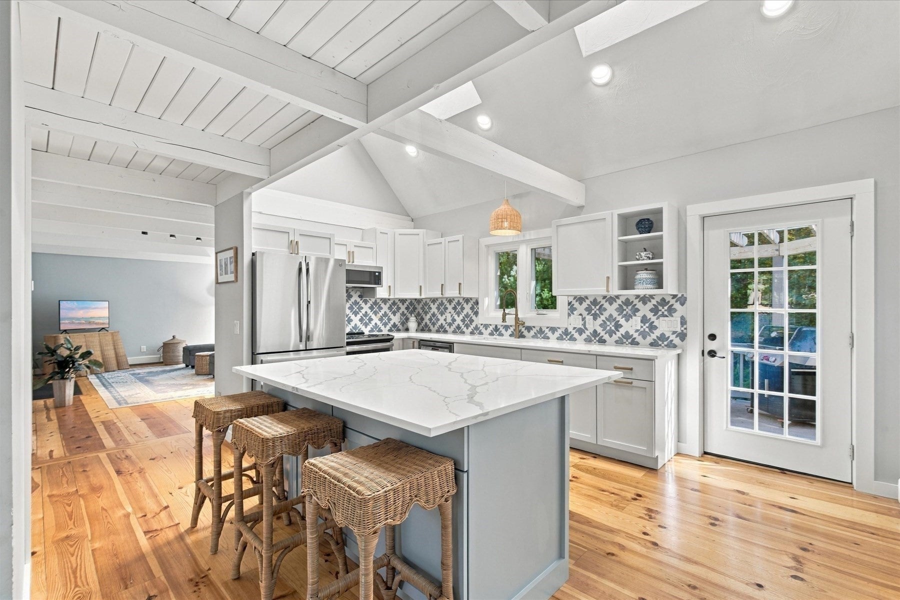15 Sheep Pasture Way
