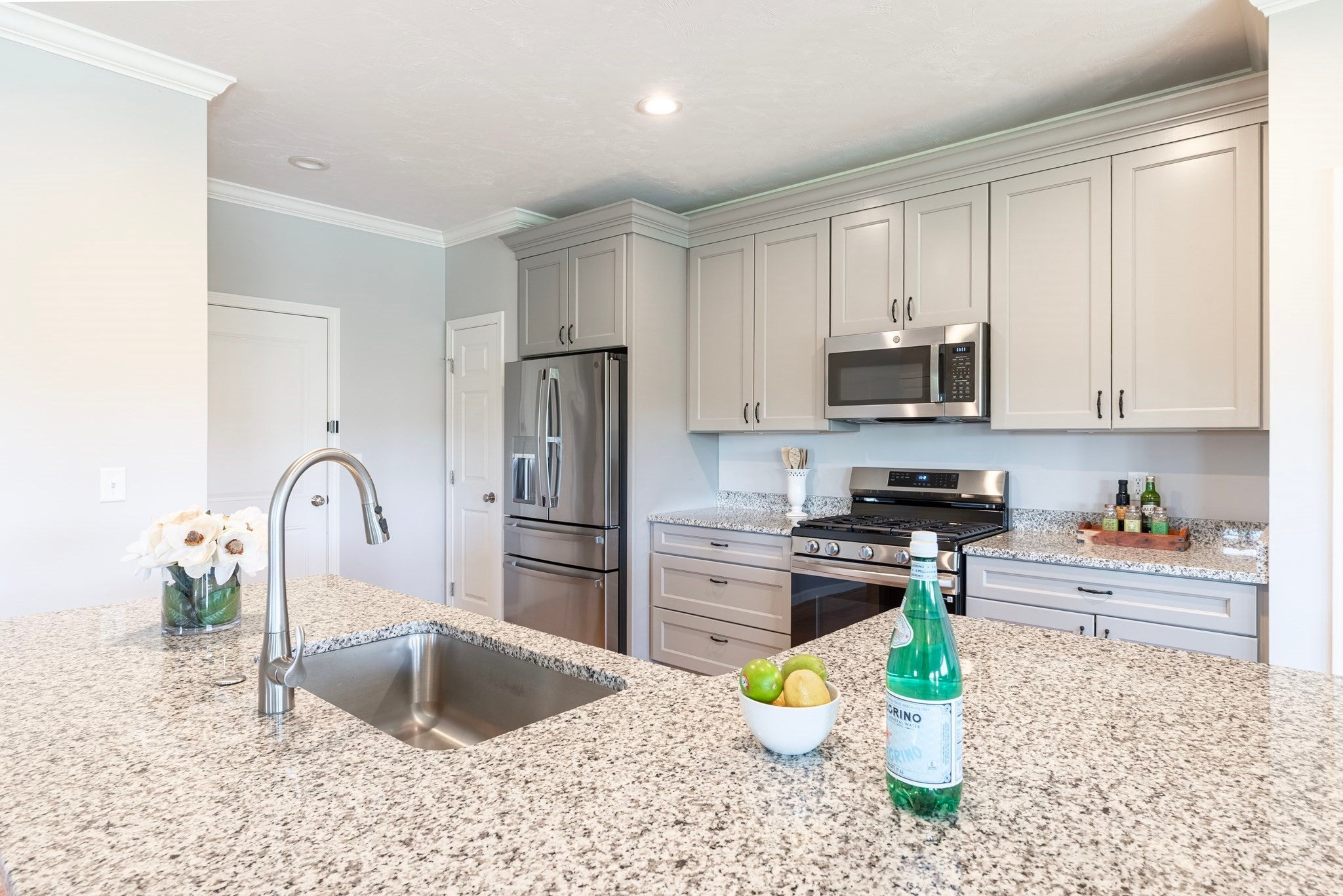 166 Stone Hill Dr #166, Northbridge, MA, 166 Stone Hill Dr #166, Northbridge, MA Photo #8