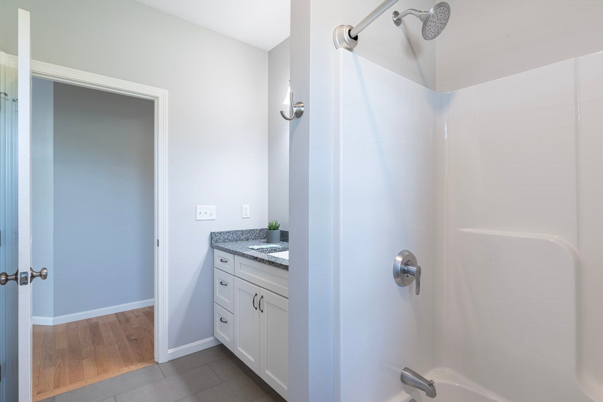 166 Stone Hill Dr #166, Northbridge, MA, 166 Stone Hill Dr #166, Northbridge, MA Photo #21