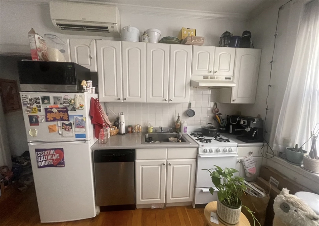 10 Fairfield St. 7